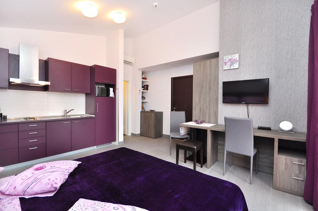 Apartment Zizic Kastela